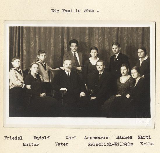 Familie (Friedrich) Wilhelm Jrn